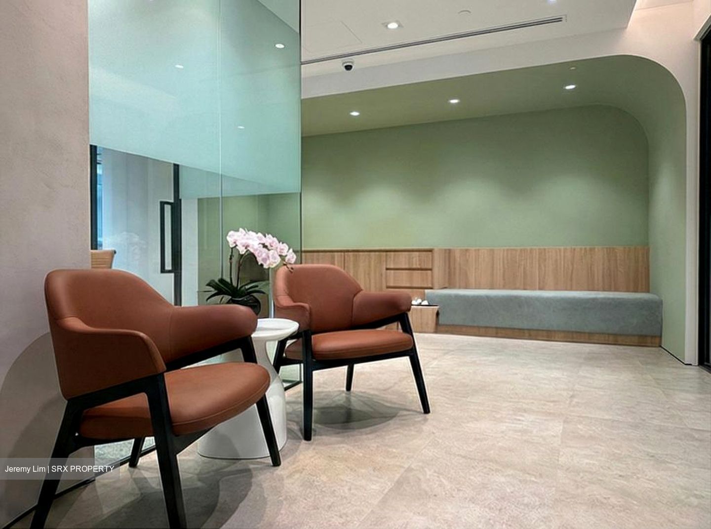 Robinson 112 (D1), Office #572100221
